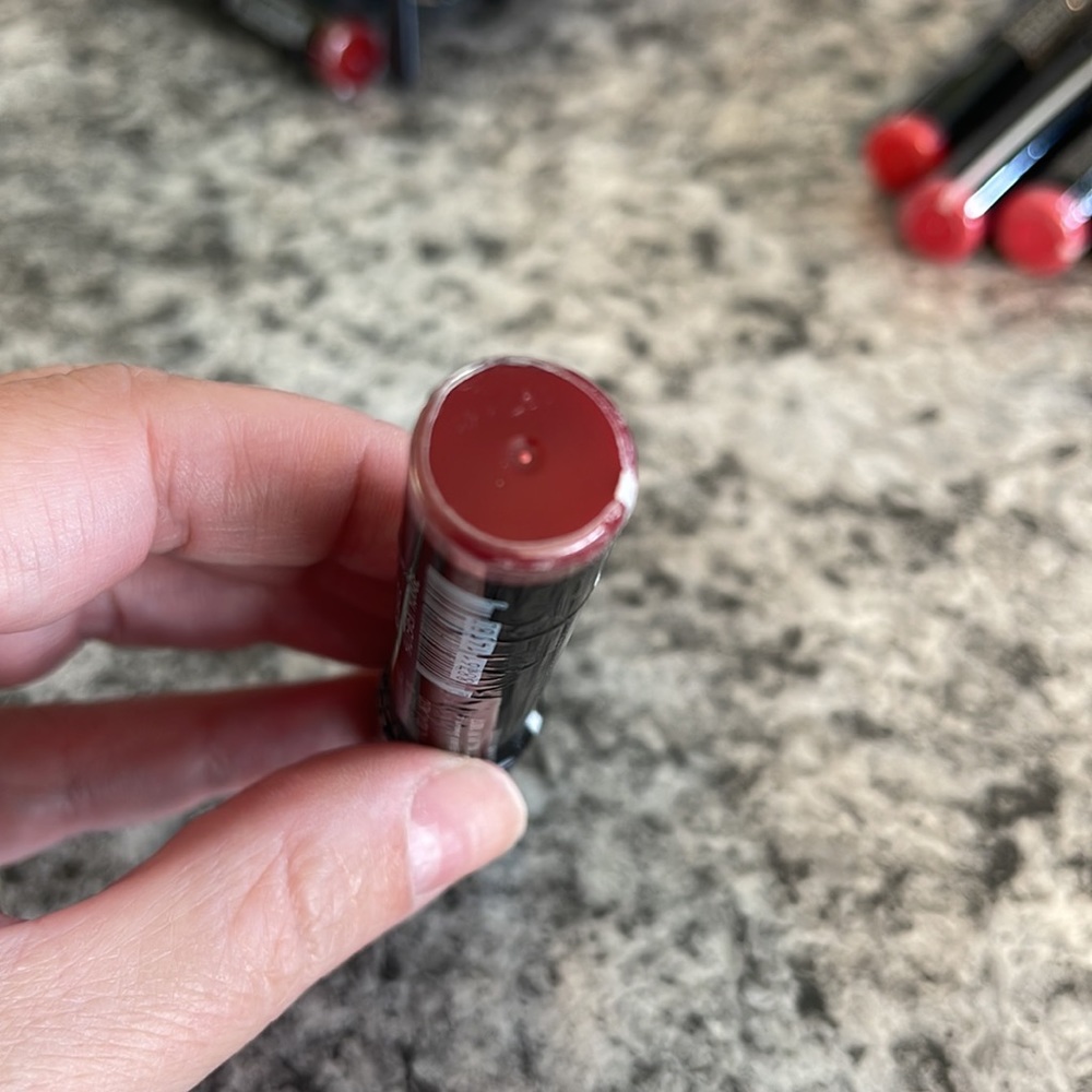Lip crayon